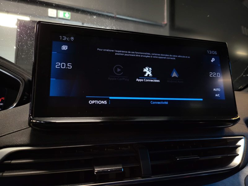 PEUGEOT 3008 1.5 BLUE HDI 130cv EAT8 GT / PREMIERE MAIN / SUIVI PEUGEOT / ATTELAGE / SIEGES MASSANTS