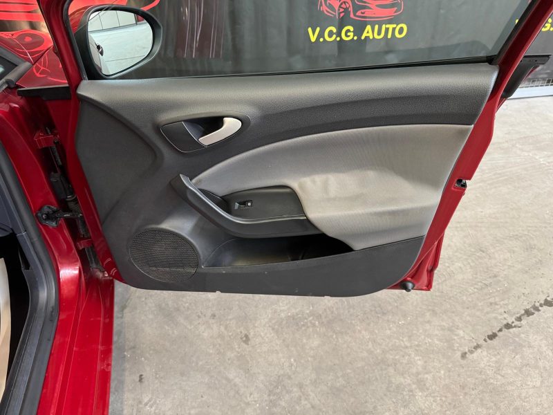 SEAT IBIZA ST  1.6 TDI 90 Techlight 