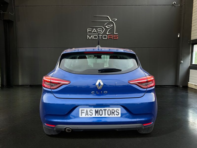 RENAULT CLIO 2021