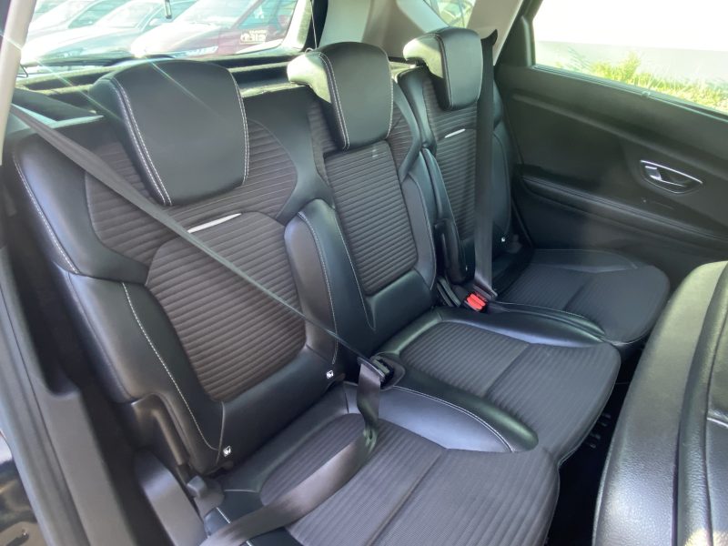 RENAULT SCENIC DCI 130 INTENS