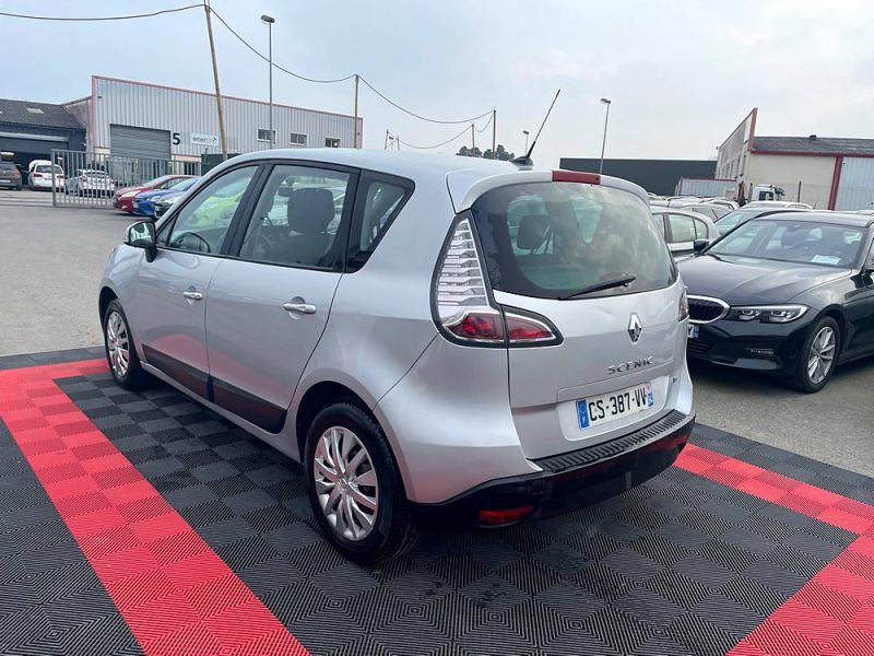 RENAULT MEGANE SCENIC 2013