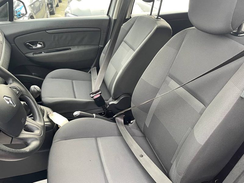 RENAULT MEGANE SCENIC 2013