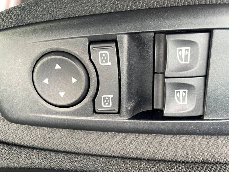 RENAULT MEGANE SCENIC 2013