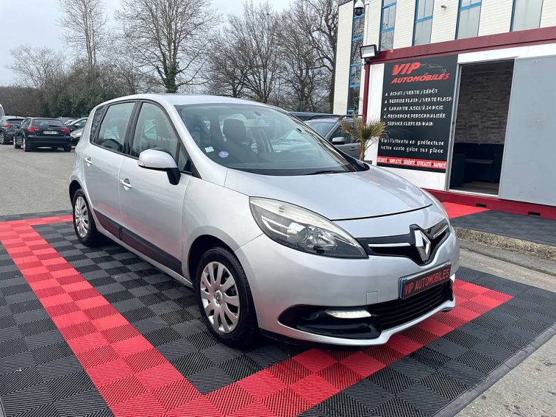 RENAULT MEGANE SCENIC 2013
