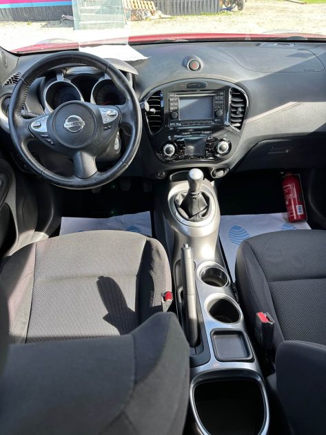 NISSAN JUKE 2011