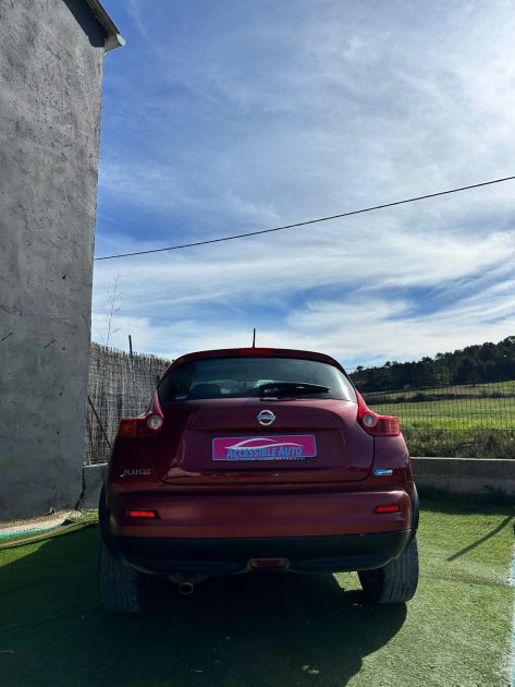 NISSAN JUKE 2011
