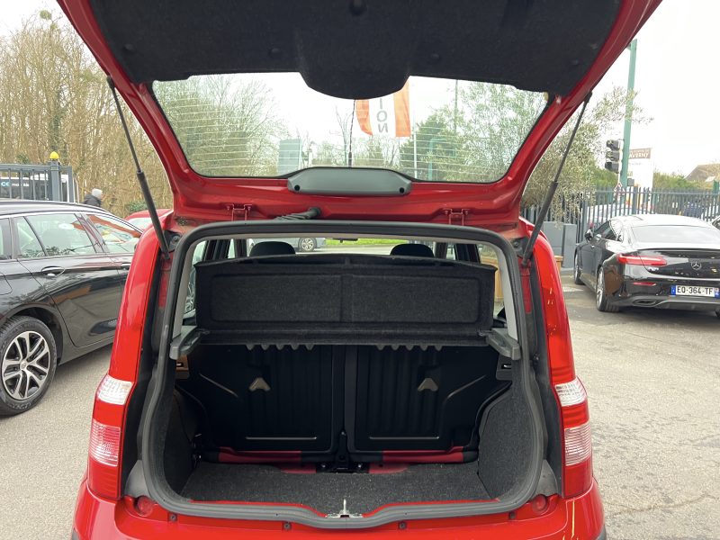 FIAT PANDA II 1.2 60 Cv PREMIERE MAIN / BOITE AUTOMATIQUE CLIMATISATION 19 790 Kms - GARANTIE 1 AN