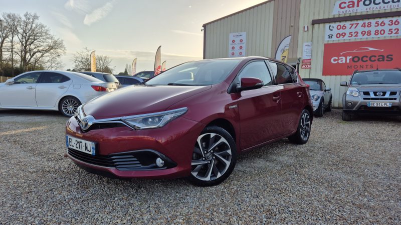 TOYOTA AURIS 2017