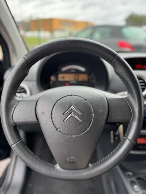 CITROEN  C2 2007 VTR 1.4 75CV / Distribution OK / Révisée 