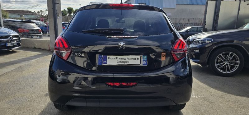 PEUGEOT 208 82 cv Rolland Garros Paris 