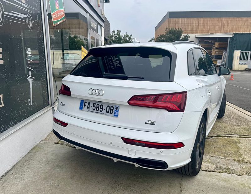 AUDI Q5 2.0l TDI 190cv S-Line