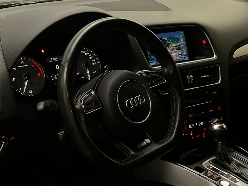 AUDI SQ5 3.0 TDI 326CH COMPETITION