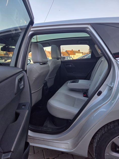 TOYOTA AURIS 1.8L VVTi 99Cv HYBRID *EXECUTIVE* / REVISEE&GARANTIE 