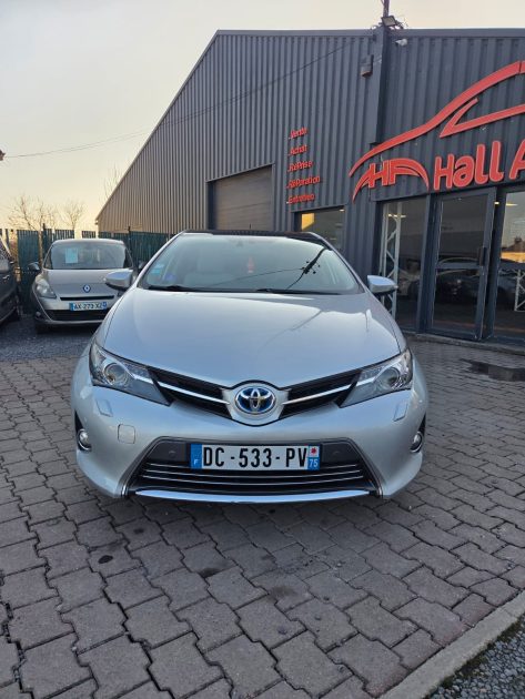 TOYOTA AURIS 1.8L VVTi 99Cv HYBRID *EXECUTIVE* / REVISEE&GARANTIE 