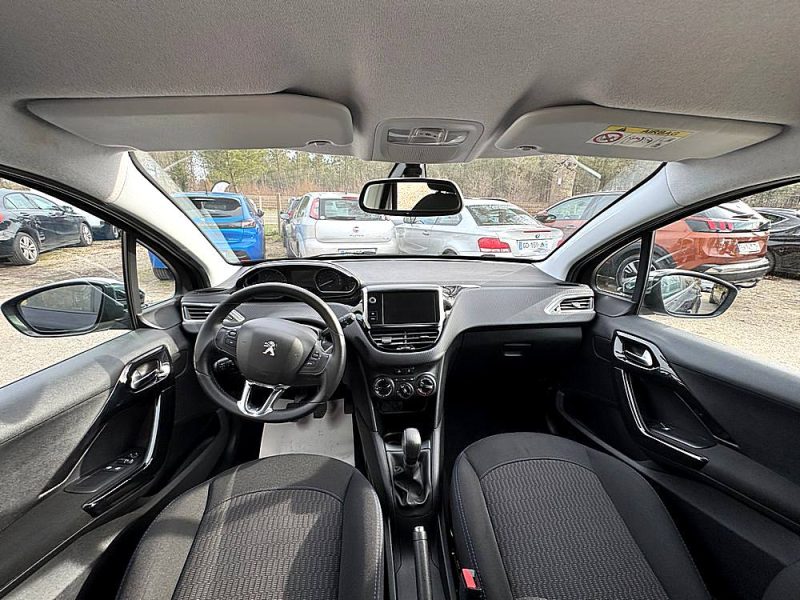 PEUGEOT 208 1.2 82CV STYLE