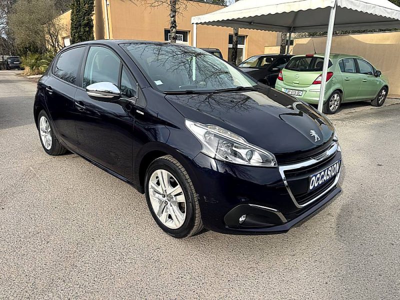 PEUGEOT 208 1.2 82CV STYLE