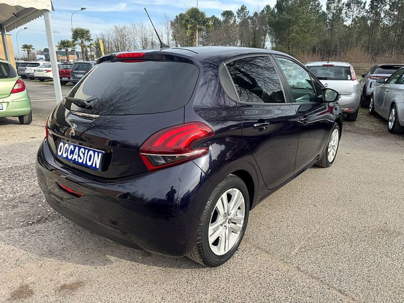 PEUGEOT 208 1.2 82CV STYLE