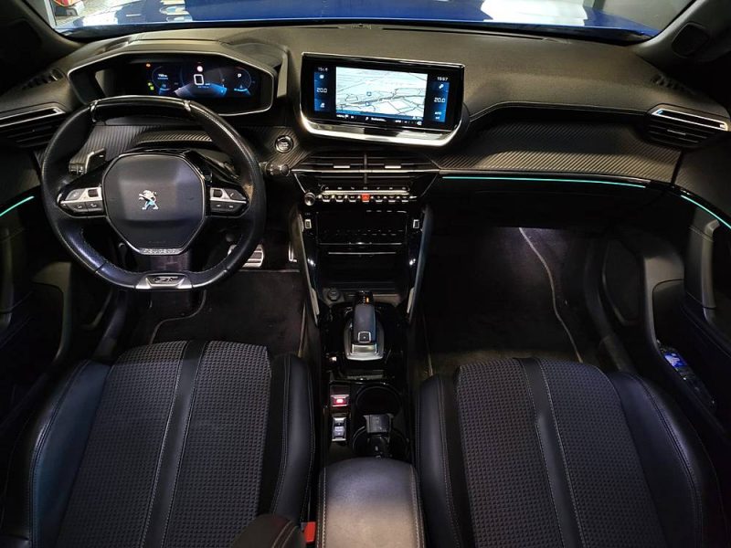 PEUGEOT 2008 GTPACK 1.5 BLUE HDI /130CH / TOIT OUVRANT / CAMERA RECUL / KEYLESS / VIRTU