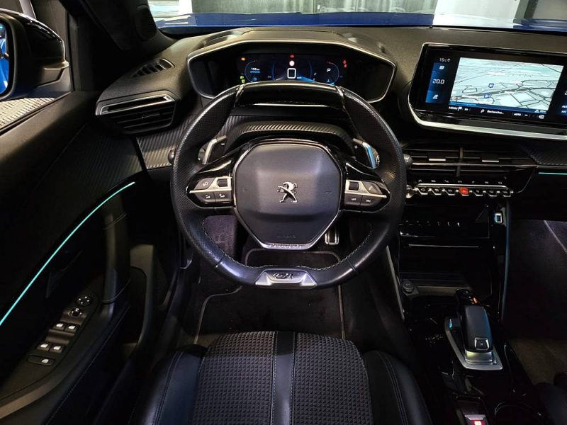 PEUGEOT 2008 GTPACK 1.5 BLUE HDI /130CH / TOIT OUVRANT / CAMERA RECUL / KEYLESS / VIRTU