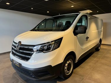 RENAULT TRAFIC 2022