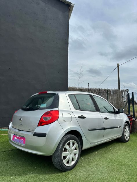 RENAULT CLIO 2006