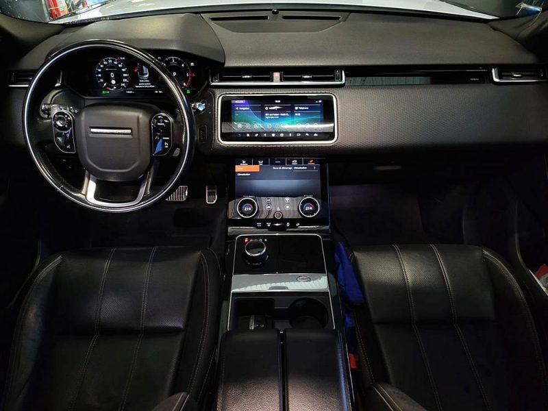 LAND ROVER RANGE ROVER VELAR 2.0 D240 SD4 240cv 4WD R-DYNAMIC VIRTUALT / MERIDIAN / TOIT OUVRANT