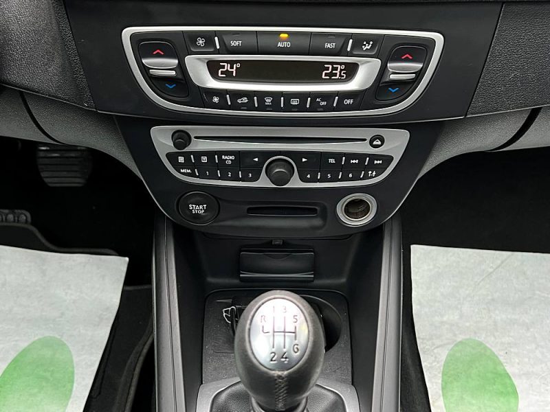 RENAULT MEGANE 3 III COUPE 1.4 TCE 130 Cv 1ERE MAIN TOIT PANO BLUETOOTH CRIT AIR 1 - GARANTIE 1 AN