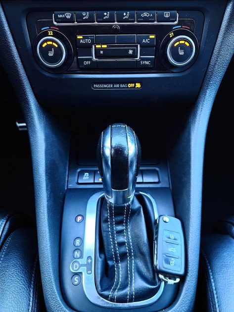 VOLKSWAGEN Golf  2012 VI R 2.0 TSI 270 DSG6 5P*GPS*CUIR*DYNAUDIO*