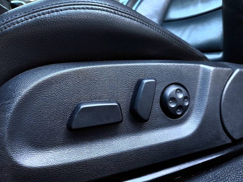 VOLKSWAGEN Golf  2012 VI R 2.0 TSI 270 DSG6 5P*GPS*CUIR*DYNAUDIO*