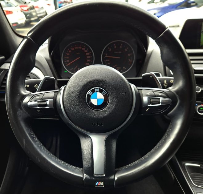 BMW  Serie 1 135I M 326 PERFORMANCE 5P*1°Main*