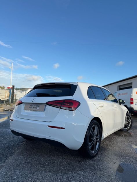 MERCEDES CLASSE A 180 STYLE 7G-DCT