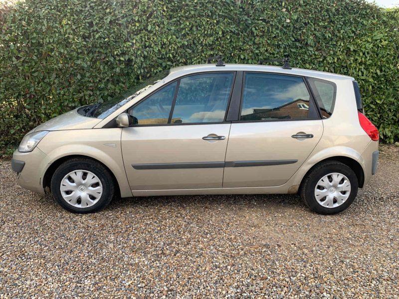 RENAULT MEGANE SCENIC 2007 1.5 dCi (86Ch)