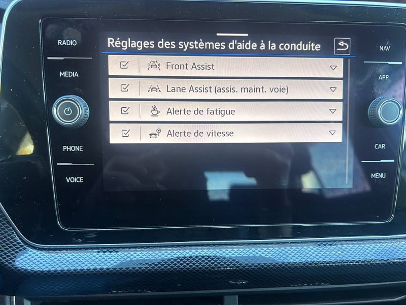 VOLKSWAGEN T-CROSS  2024