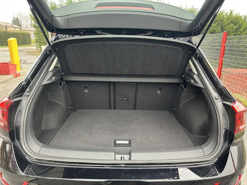 VOLKSWAGEN T-ROC 2023