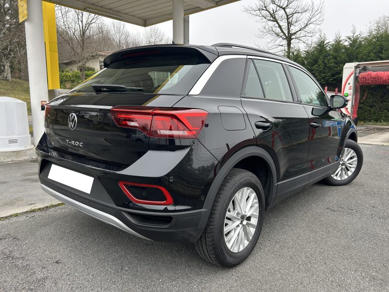 VOLKSWAGEN T-ROC 2023