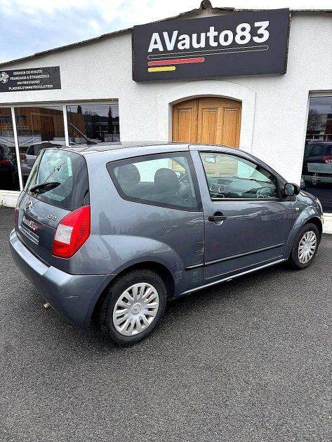 CITROEN  C2 2009 1.4 75 CV / Distribution OK / Révisée 