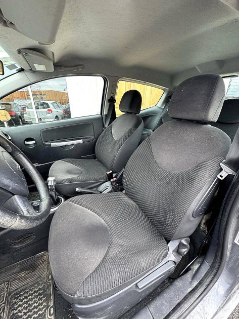 CITROEN  C2 2009 1.4 75 CV / Distribution OK / Révisée 