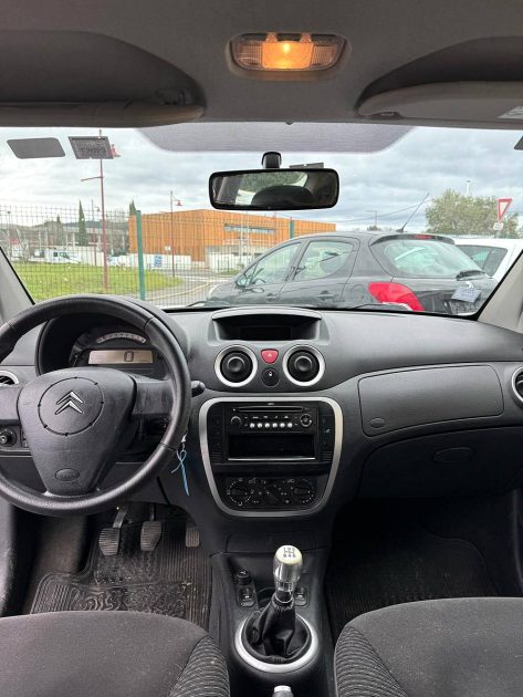 CITROEN  C2 2009 1.4 75 CV / Distribution OK / Révisée 