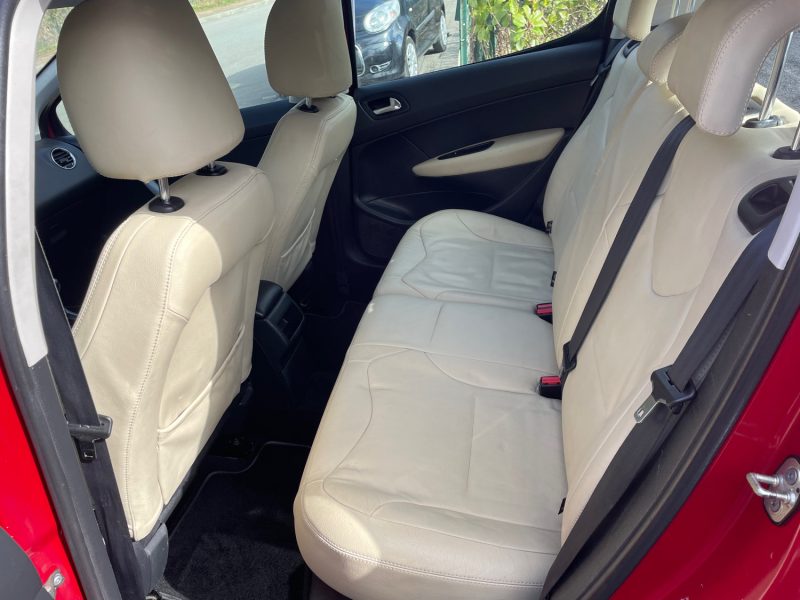 PEUGEOT 308 1.6HDI 92CV