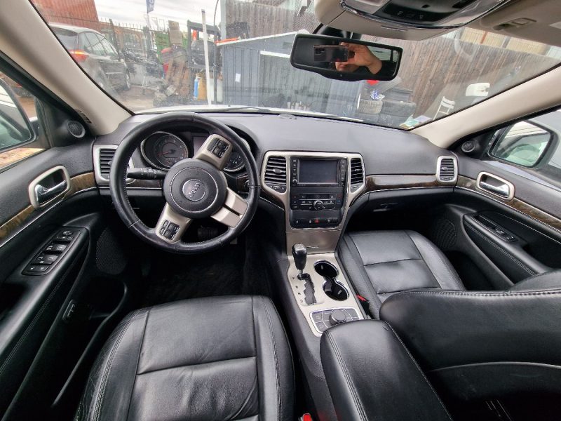 JEEP GRAND CHEROKEE 2012 sans moteur 