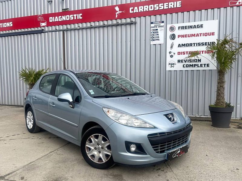 PEUGEOT 207 2011