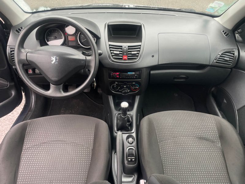 PEUGEOT 206+ 1.1i 60CV