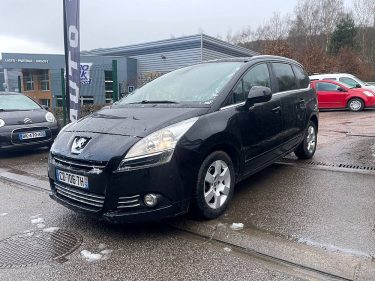 PEUGEOT 5008 1.6HDI 112CV