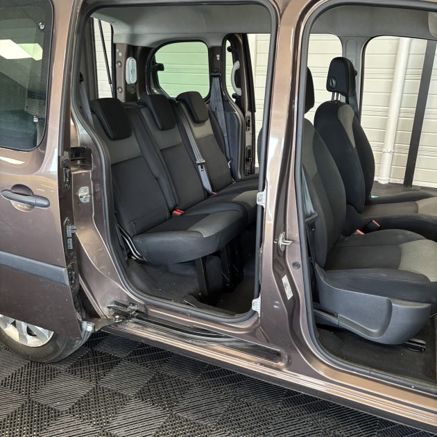 RENAULT KANGOO 1.5 BLUE DCI 95 CV TREND Garantie 12 mois