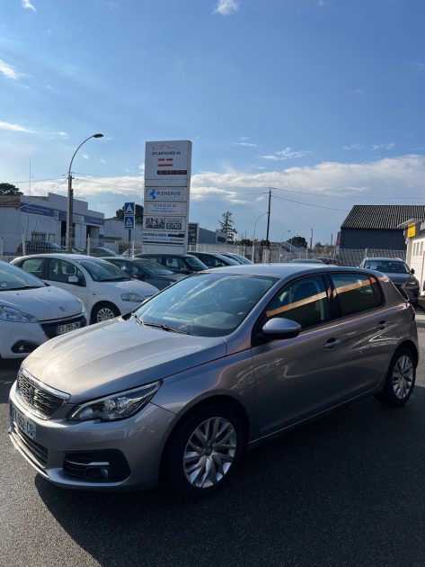 PEUGEOT 308 2019