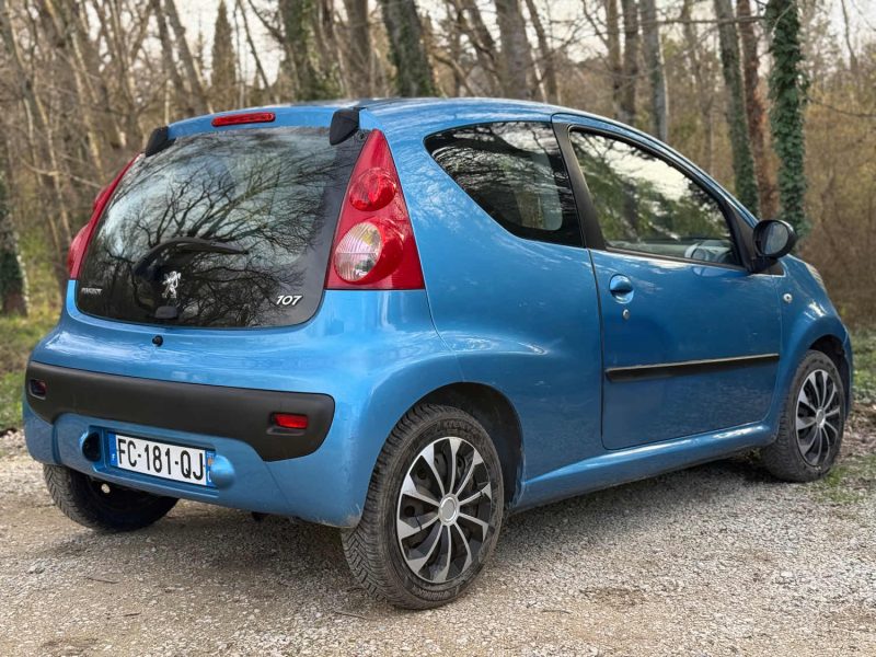 PEUGEOT 107 1.0i 68ch 3p