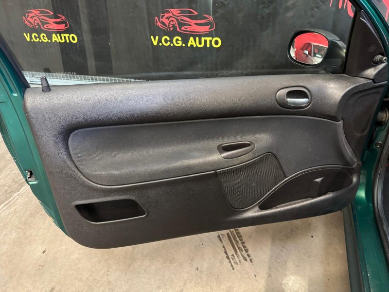 PEUGEOT 206  2.0 HDI 90 XS 