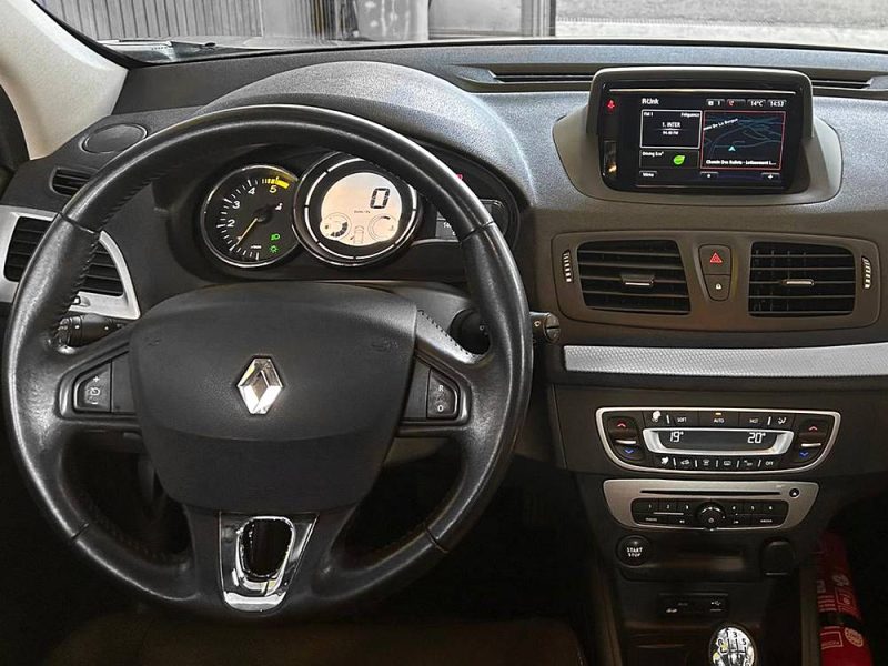 RENAULT MEGANE ESTATE 1,5 DCI 2014