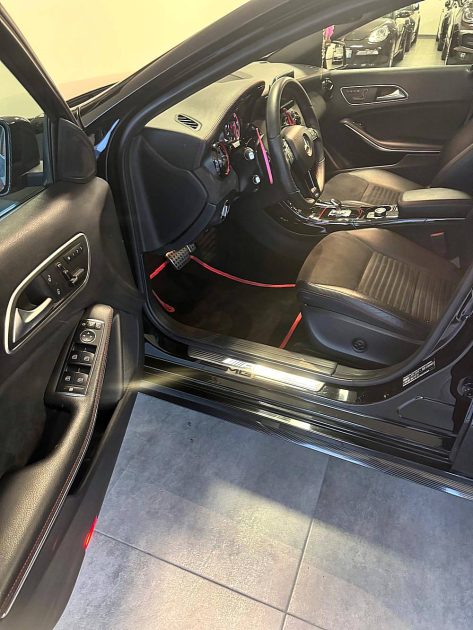 MERCEDES CLASSE A 2014 FINITION AMG