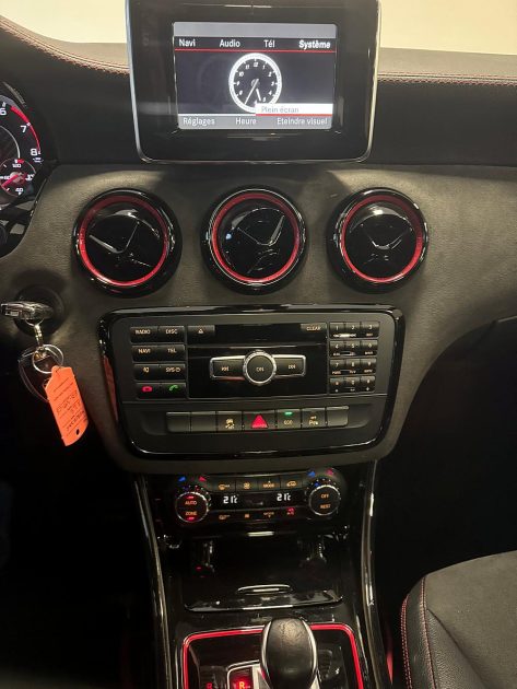 MERCEDES CLASSE A 2014 FINITION AMG